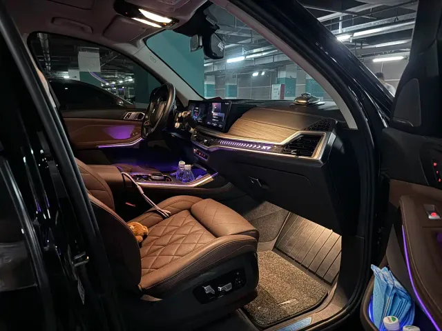BMW X7 — Фото автомобиля 6