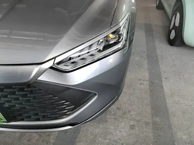 BYD Qin PLUS — Фото автомобиля 23