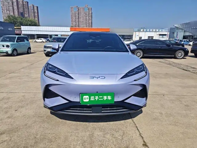 BYD Sealion 07 EV — Фото автомобиля 2