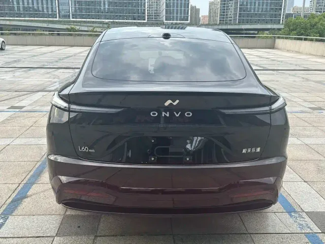 Onvo L60 — Фото автомобиля 7