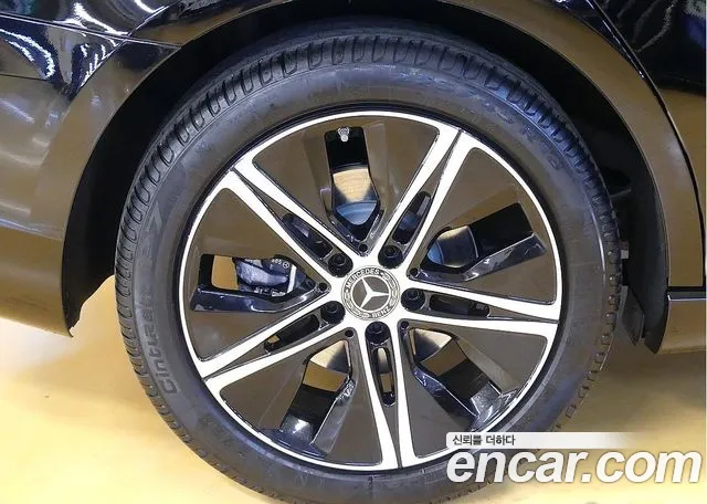 Mercedes-Benz A-Class — Фото автомобиля 5