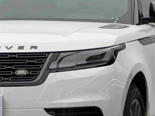 Land Rover Range Rover Velar — Фото автомобиля 3