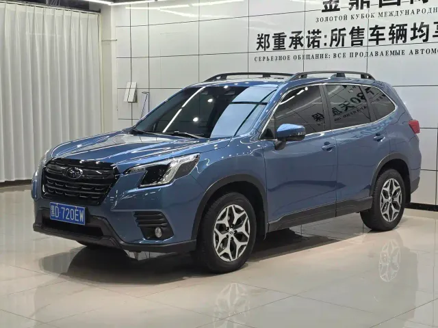 Фотография автомобиля — Subaru Forester