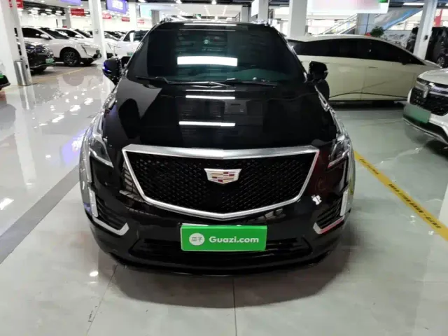 Cadillac XT5 — Фото автомобиля 2
