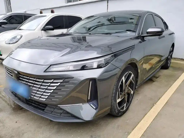 Фотография автомобиля — Changan Lamore