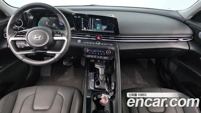 Hyundai Avante CN7 — Фото автомобиля 10