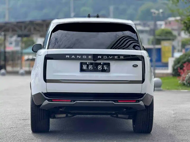 Land Rover Range Rover — Фото автомобиля 13
