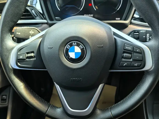 BMW X1 — Фото автомобиля 15
