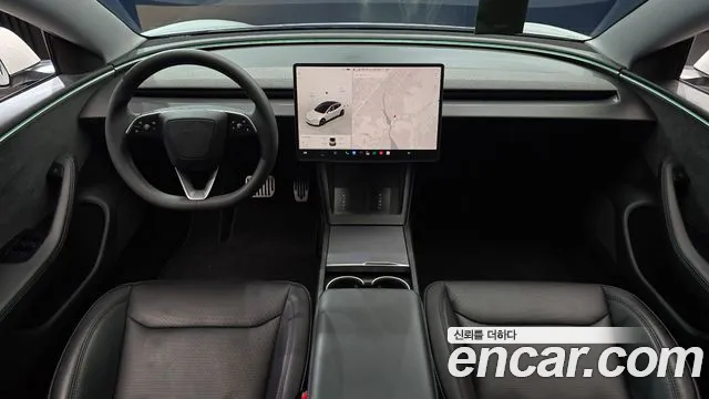 Tesla Model 3 — Фото автомобиля 10