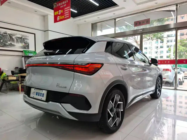BYD Yuan PLUS — Фото автомобиля 14