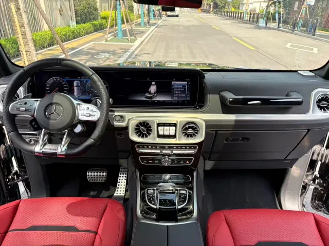 Mercedes-Benz Mercedes-Benz G-Class AMG 2023 AMG G 63 — Фото автомобиля 11