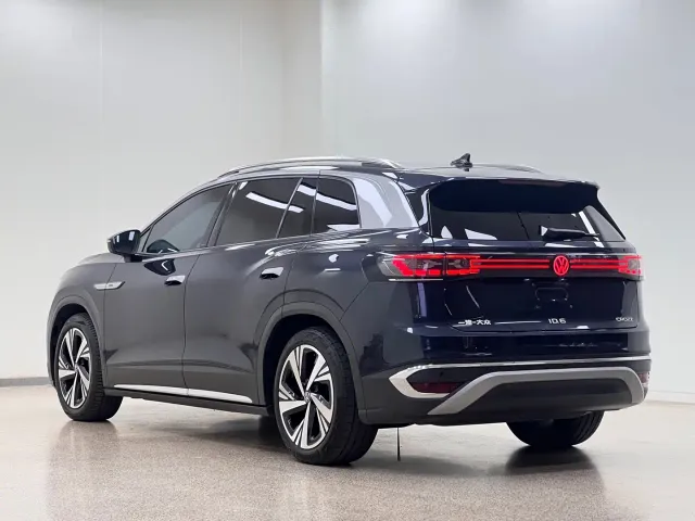 Volkswagen ID.6 Crozz — Фото автомобиля 4