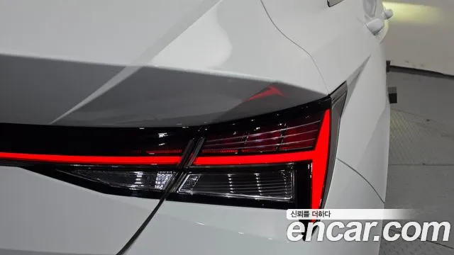 Hyundai Avante CN7 — Фото автомобиля 8