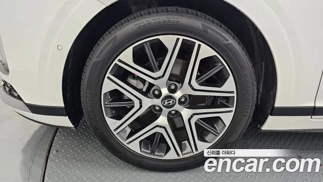 Hyundai Grandeur Grandeur (GN7) 2.5 Бензин 2WD — Фото автомобиля 5