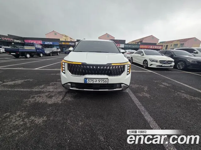 Фотография автомобиля — Kia Carnival 4th Gen