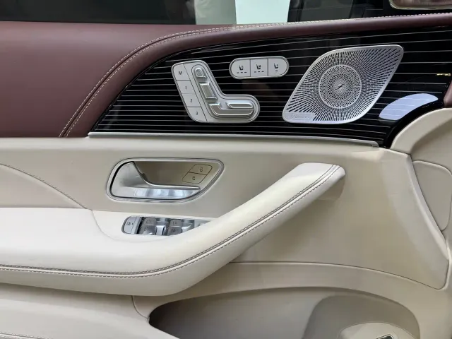Mercedes-Benz Maybach GLS — Фото автомобиля 10