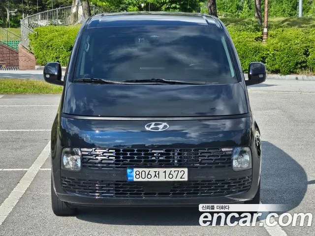 Hyundai Staria — Фото автомобиля 2