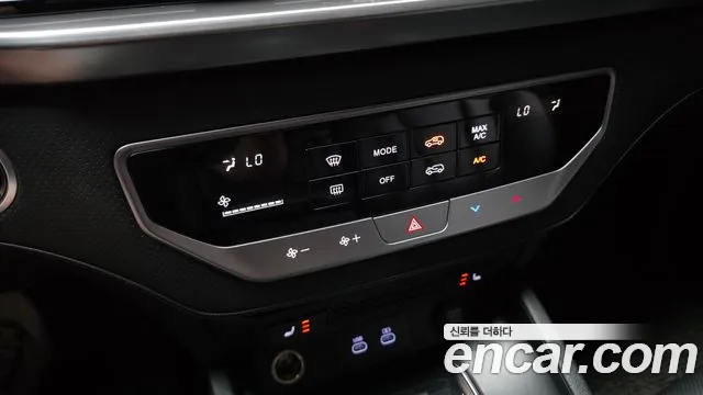 KG_Mobility_Ssangyong Rexton Новый Rexton Sport Дизель 2.2 4WD — Фото автомобиля 16