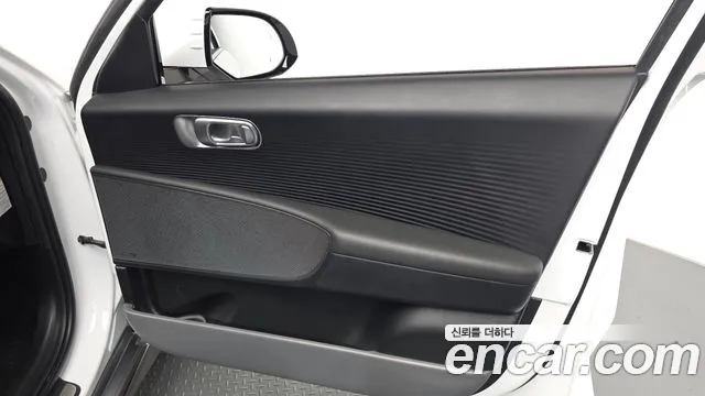 Hyundai Ioniq 6 — Фото автомобиля 13