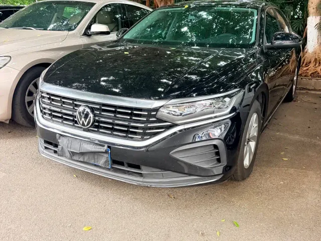 Фотография автомобиля — Volkswagen Passat
