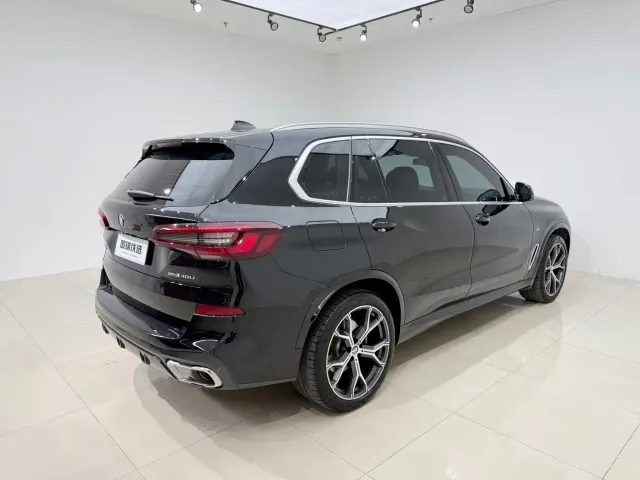 BMW X5 — Фото автомобиля 6