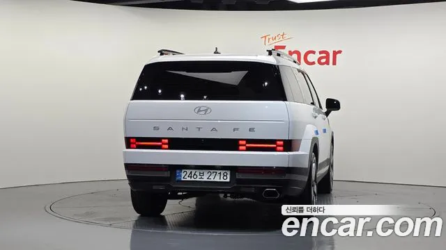 Hyundai Santa Fe — Фото автомобиля 4