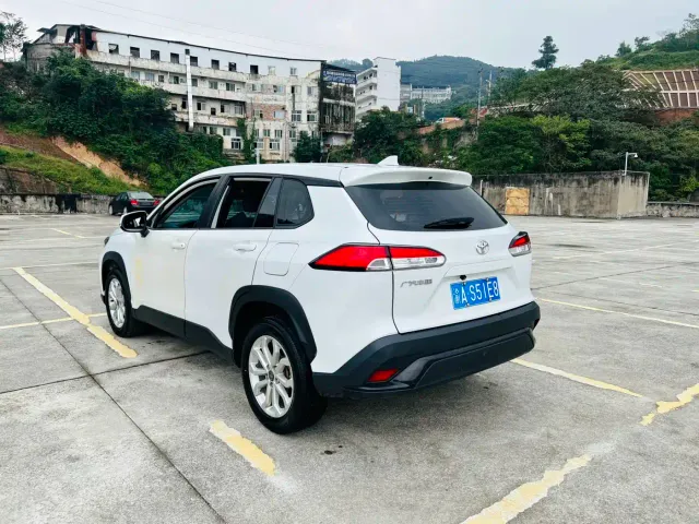 Toyota Frontlander — Фото автомобиля 5