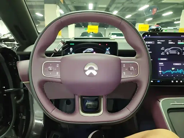 Nio ET5 Touring — Фото автомобиля 10