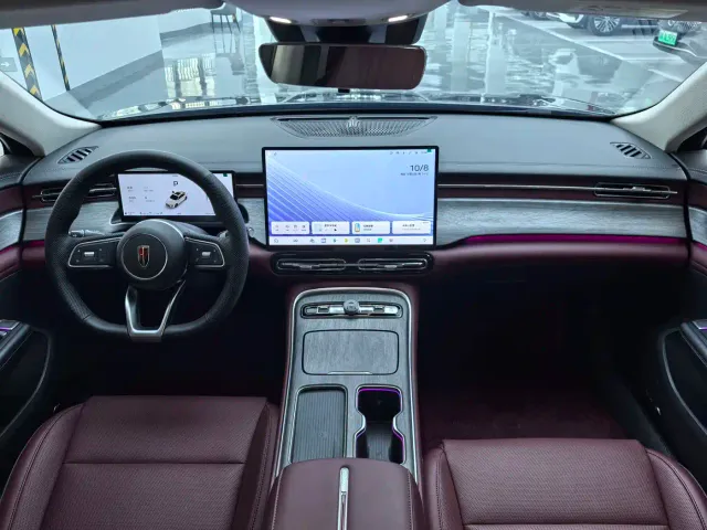 Hongqi H5 — Фото автомобиля 3