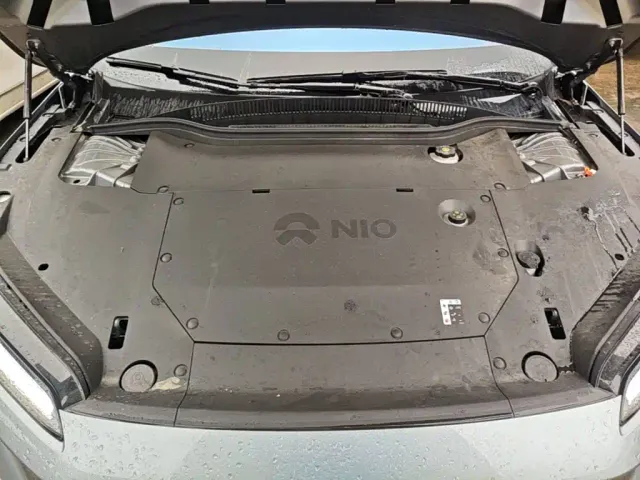 Nio ET5 Touring — Фото автомобиля 19