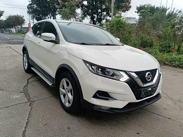 Nissan Qashqai — Фото автомобиля 3