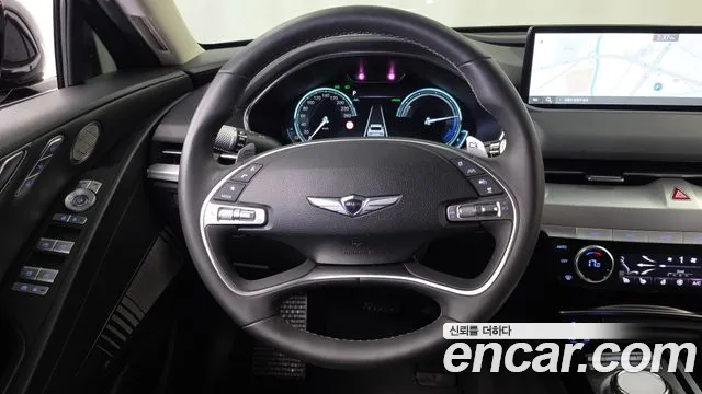 Genesis G80 Electrified G80 (RG3) — Фото автомобиля 11