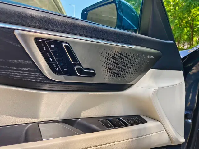 Cadillac CT6 — Фото автомобиля 9