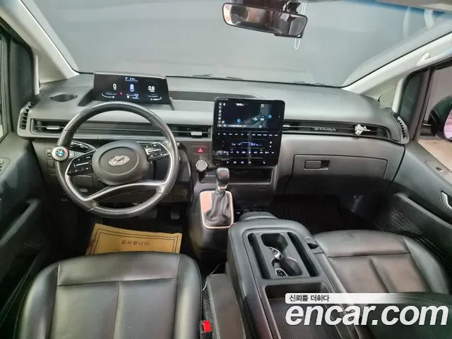 Hyundai Staria — Фото автомобиля 12