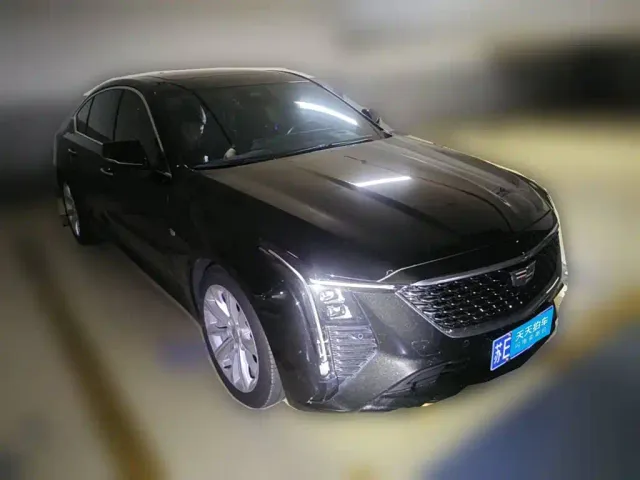 Cadillac CT5 — Фото автомобиля 3
