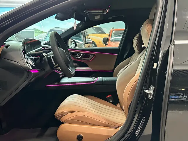Mercedes-Benz E-Class — Фото автомобиля 7