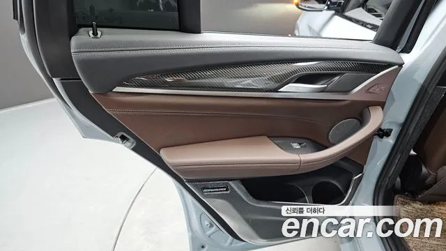 BMW X4 xDrive20i M Sport Pro — Фото автомобиля 23