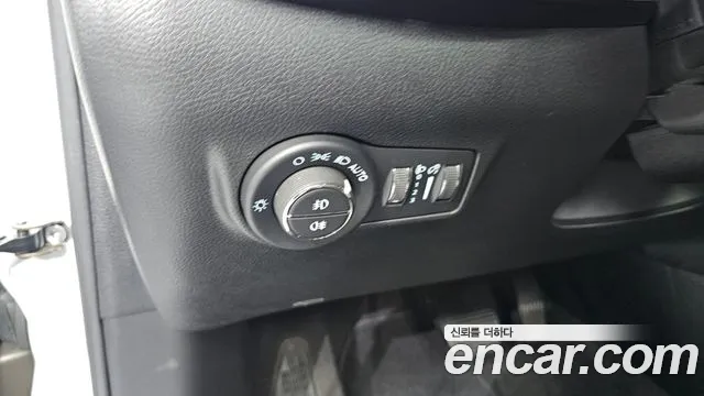 Jeep Compass 2nd Gen — Фото автомобиля 26