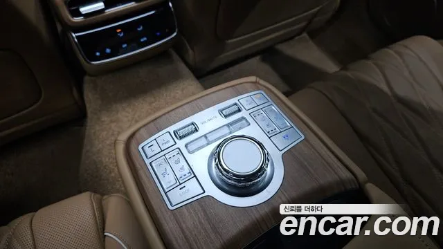 Genesis G80 Бензин 2.5 турбо AWD — Фото автомобиля 25