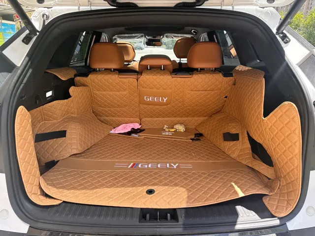 Geely Boyue L — Фото автомобиля 9