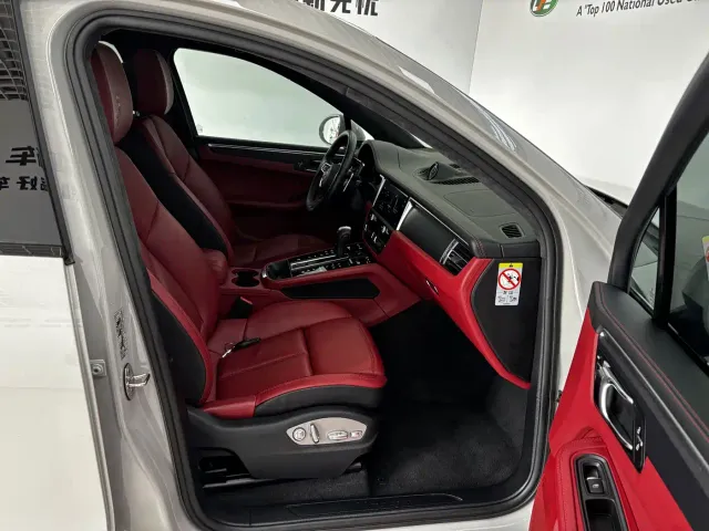 Porsche Macan — Фото автомобиля 27
