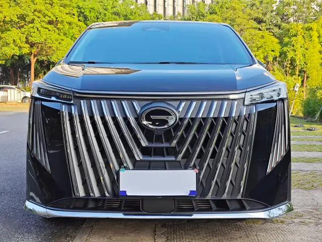 GAC Trumpchi M8 — Фото автомобиля 2