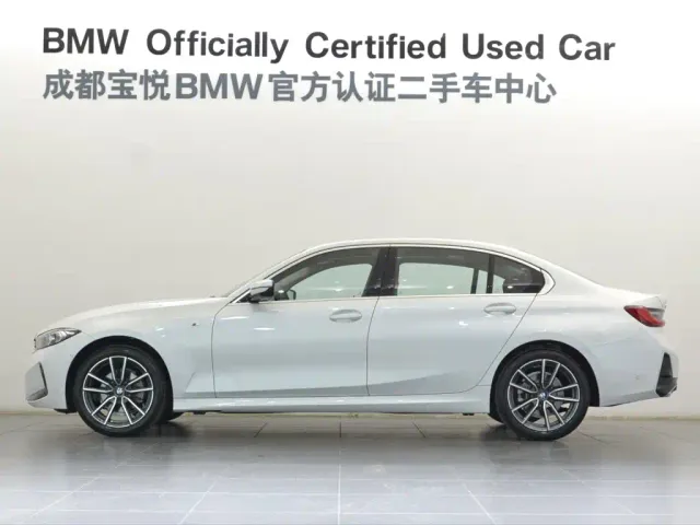BMW 3 Series — Фото автомобиля 3