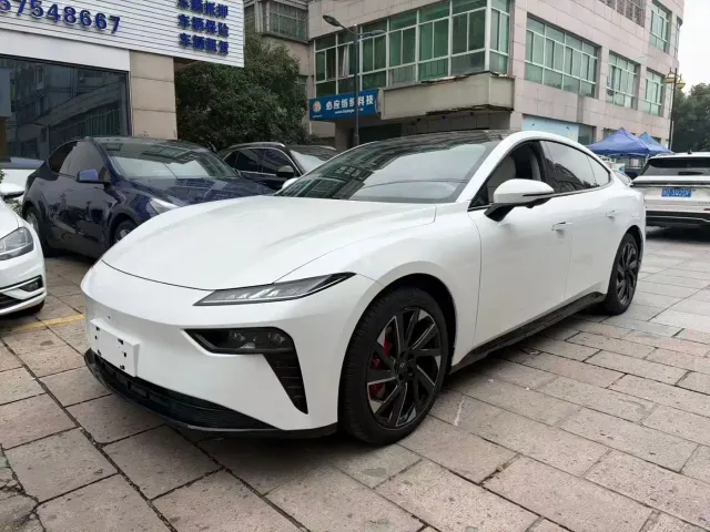 Dongfeng eπ 007 — Фото автомобиля 2
