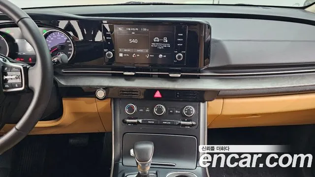 Kia Carnival 4th Gen — Фото автомобиля 30