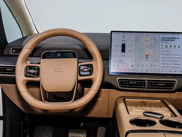 Li Auto MEGA — Фото автомобиля 26