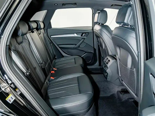 Audi Q5L — Фото автомобиля 20