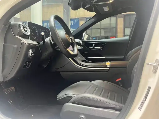 Mercedes-Benz C-Class — Фото автомобиля 9