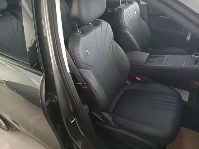 Geely Galaxy E5 — Фото автомобиля 24