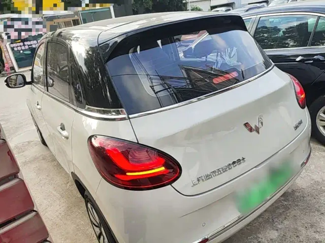 Wuling Bingo — Фото автомобиля 4